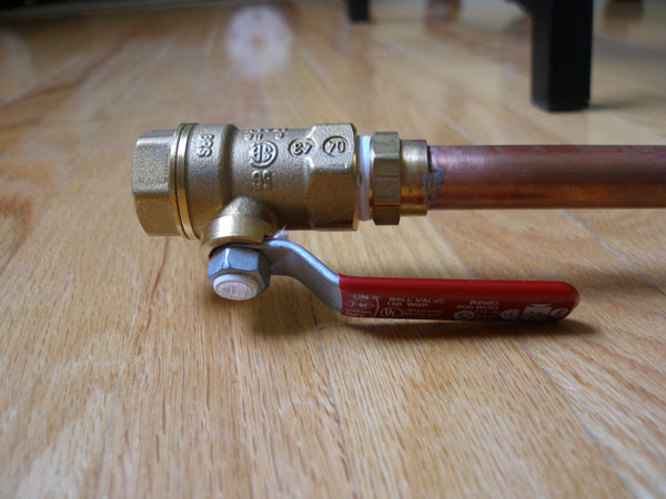 Ball valve attached to the long copper pipe, second view